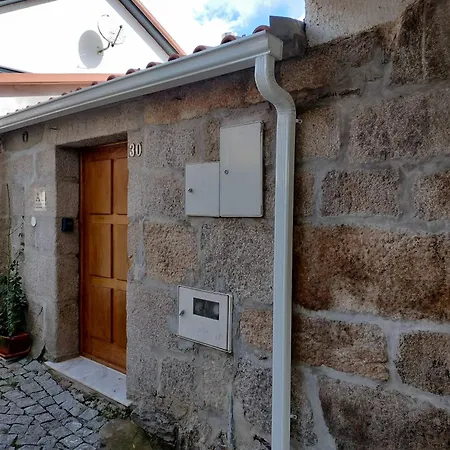R3 - Casa Da Moleira * Castro Daire