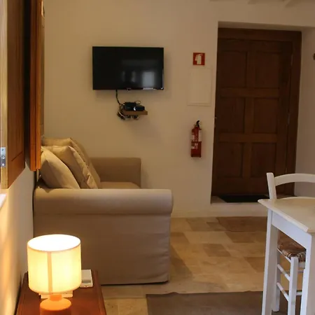 R3 - Casa Da Moleira *