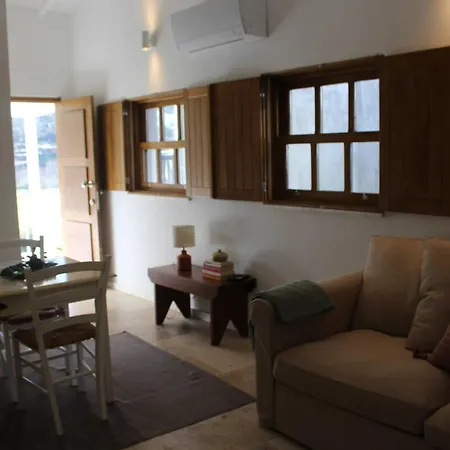 R3 - Casa Da Moleira *